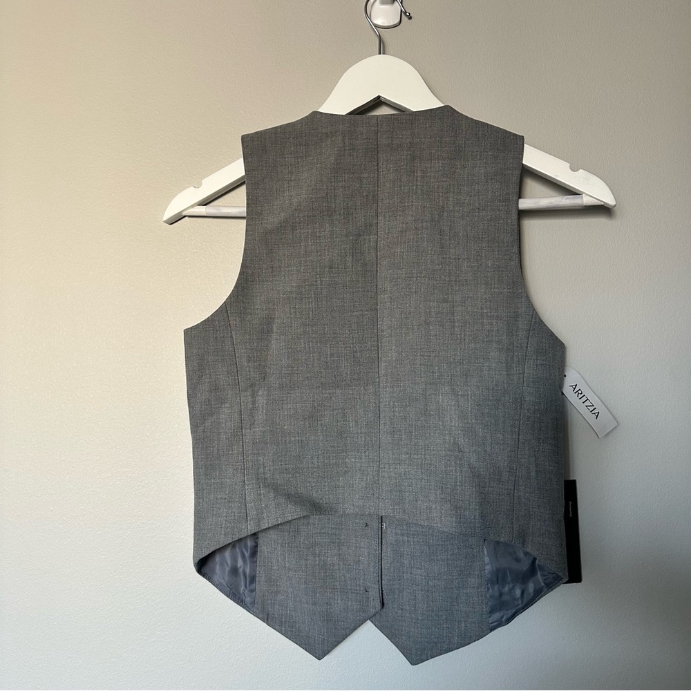 Aritzia Babaton Deniro Vest - Picture 3 of 6